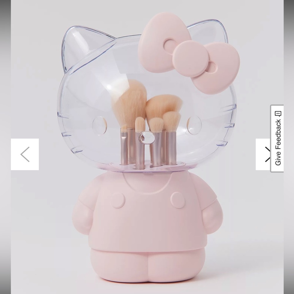 IMPRESSIONS VANITY CO. Sanrio Hello Kitty 6-Piece Brush & Holder Set BRAND NEW